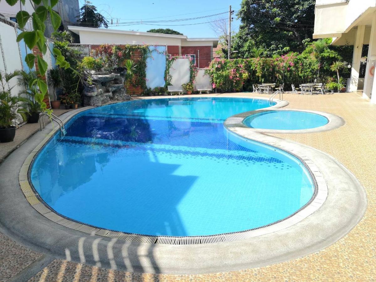 Supanich Condo Opposite The Train Station Chiangmai เชียงใหม่ ภายนอก รูปภาพ