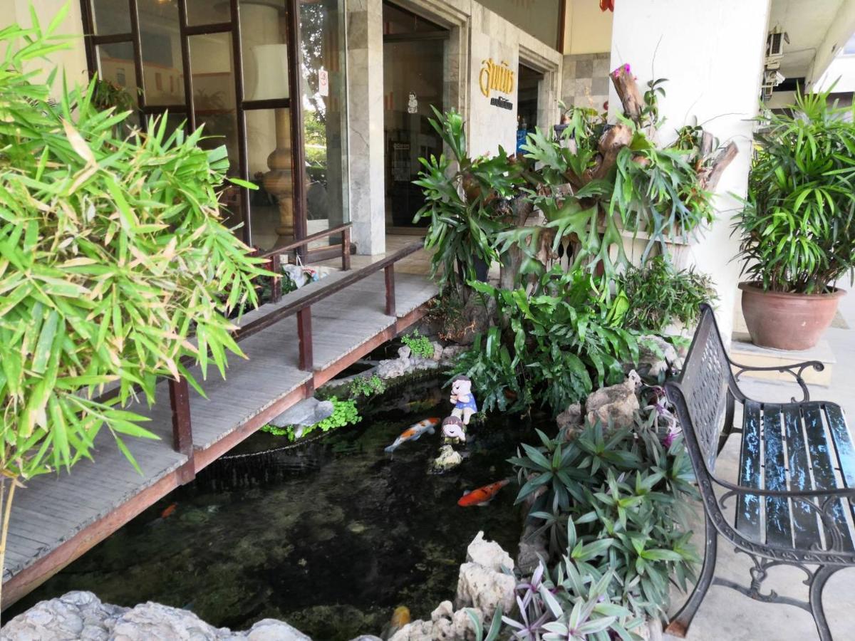 Supanich Condo Opposite The Train Station Chiangmai เชียงใหม่ ภายนอก รูปภาพ