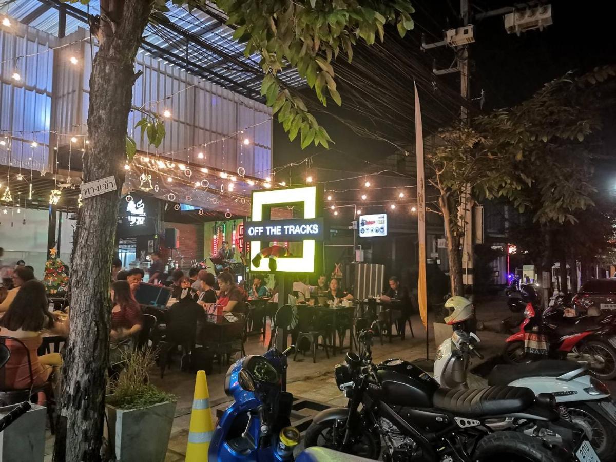Supanich Condo Opposite The Train Station Chiangmai เชียงใหม่ ภายนอก รูปภาพ