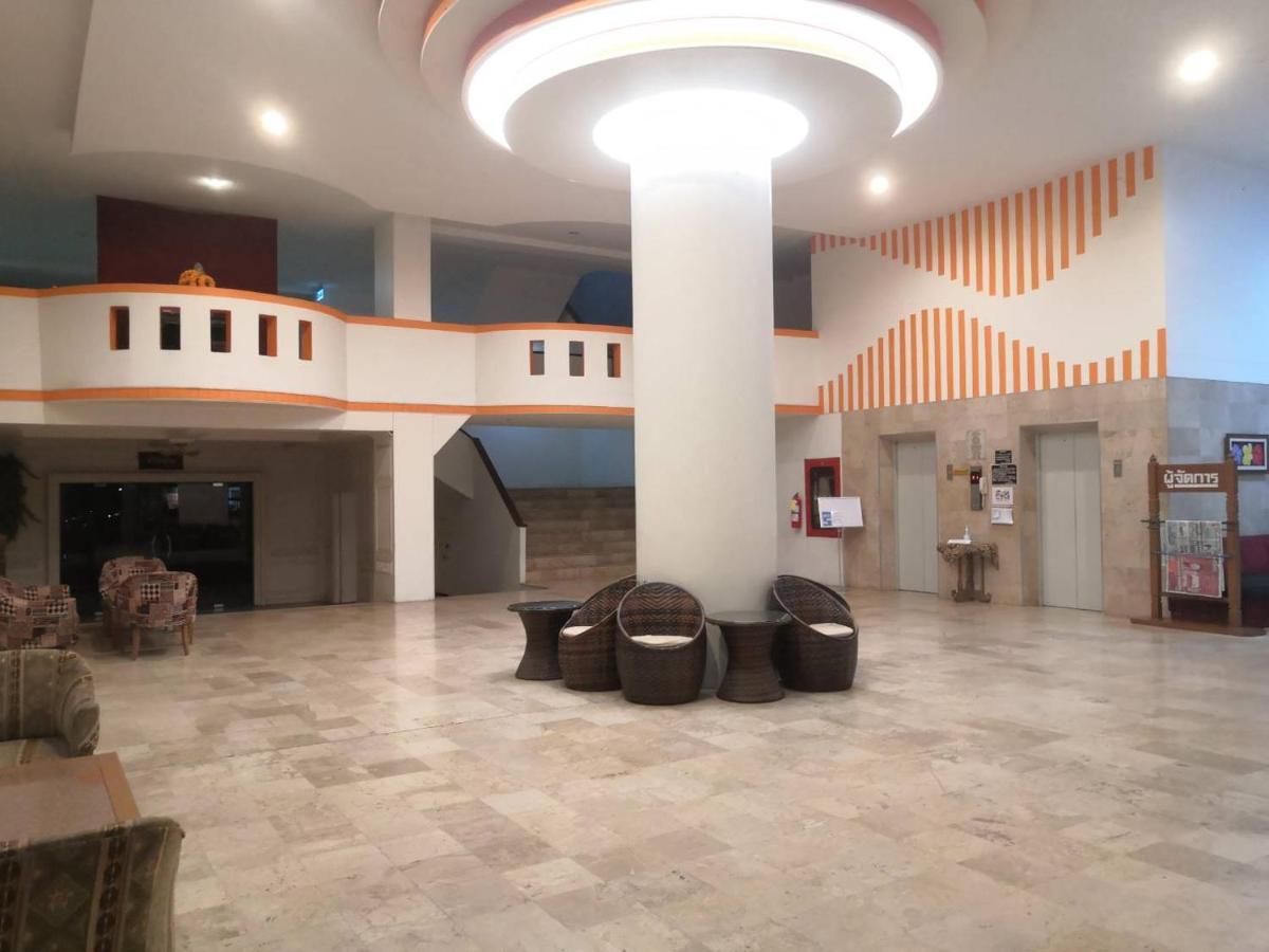 Supanich Condo Opposite The Train Station Chiangmai เชียงใหม่ ภายนอก รูปภาพ